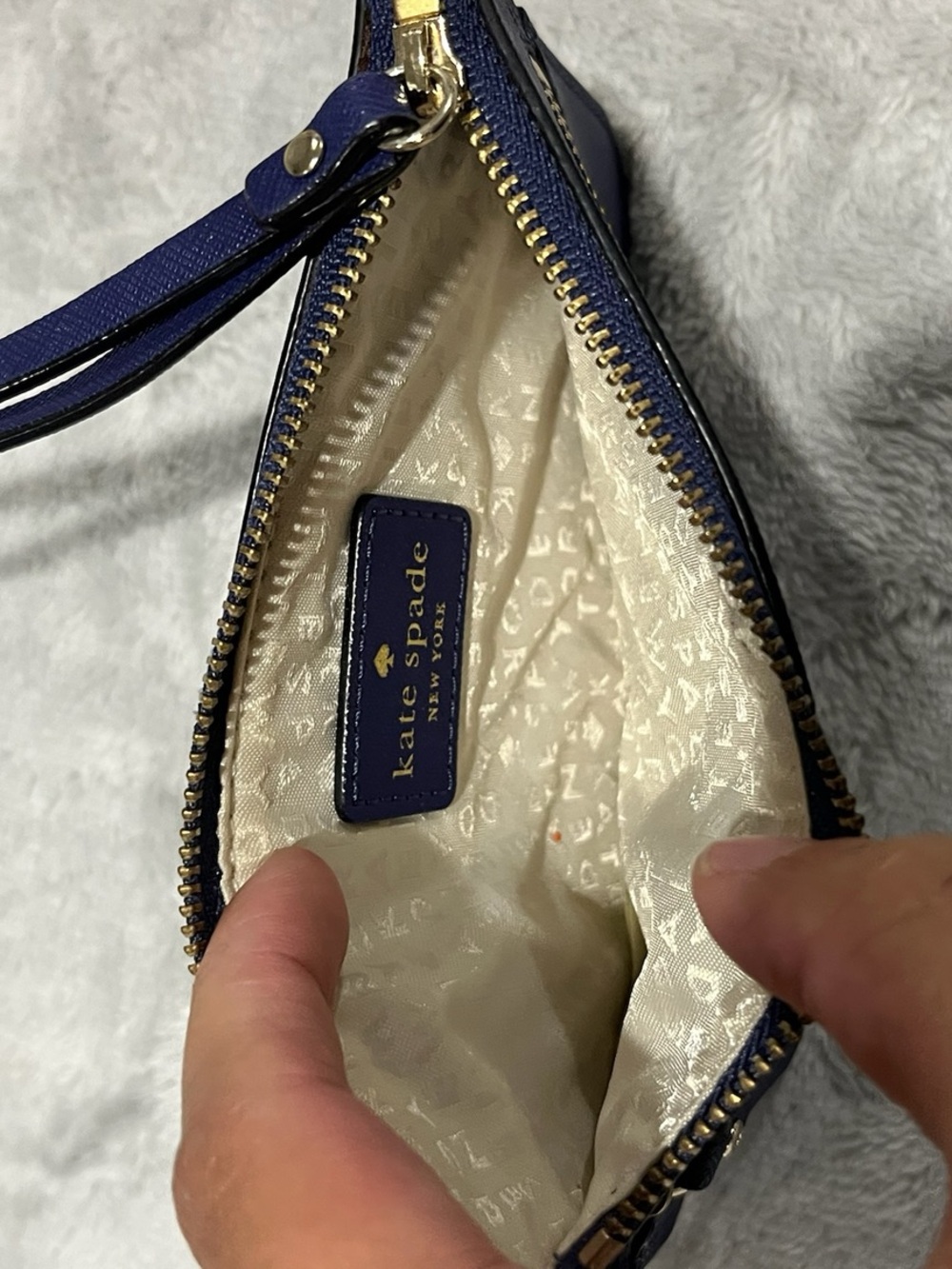 Kate Spade New York “Mikas Pond Bee” Slim Wristlet Pouch – Emperor Blue - Picture 9 of 10